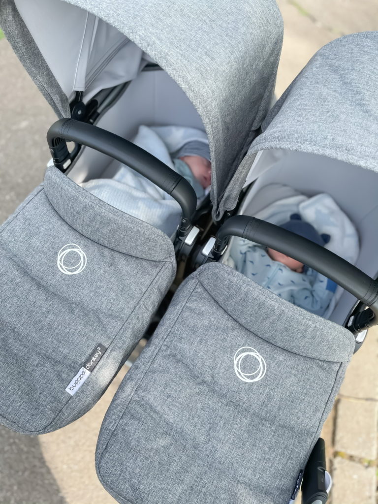 Side by side stroller 